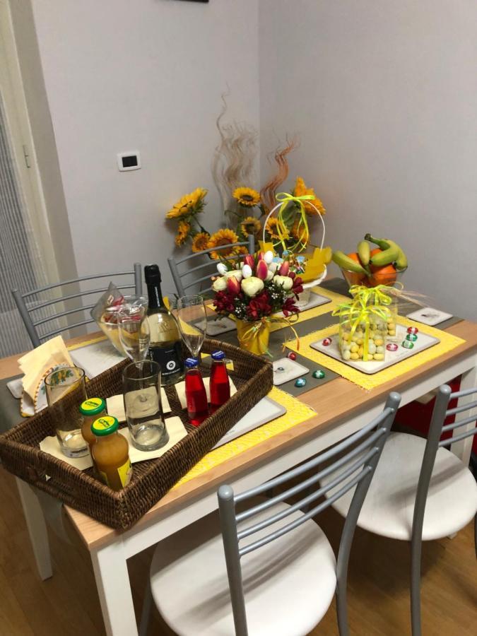 Il Giardino Della Reggia Bed & Breakfast Caserta Exterior photo