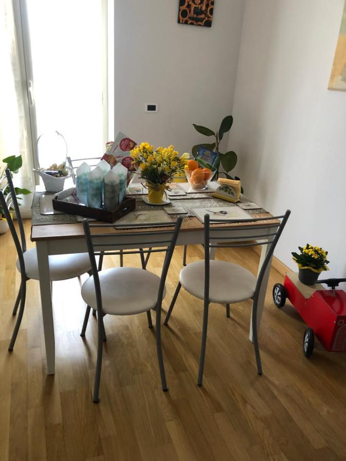 Il Giardino Della Reggia Bed & Breakfast Caserta Exterior photo
